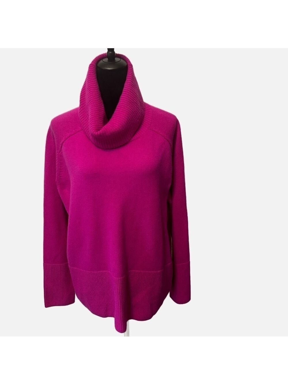 Athleta Aspen Pink Oversized Wool Cashmere Turtleneck Sweater Large Barbiecore